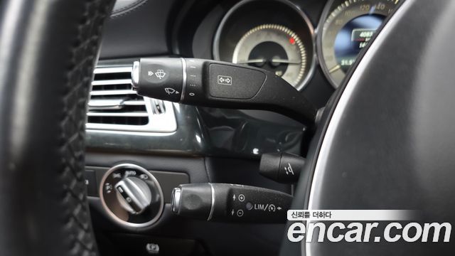 Mercedes-Benz CLS-Class 2017 — photo 18