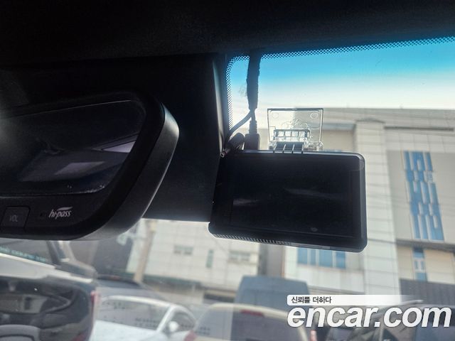 Hyundai Veloster 2018 — photo 16