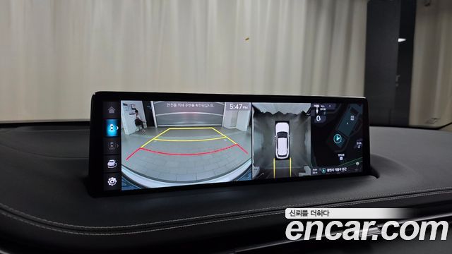 Genesis GV70 2022 — photo 22