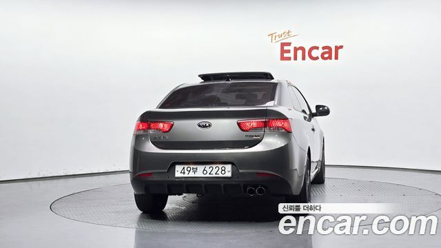 Kia Porte 2011 — photo 4