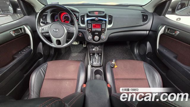 Kia Porte 2011 — photo 10