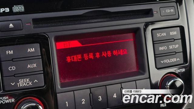 Kia Porte 2011 — photo 23