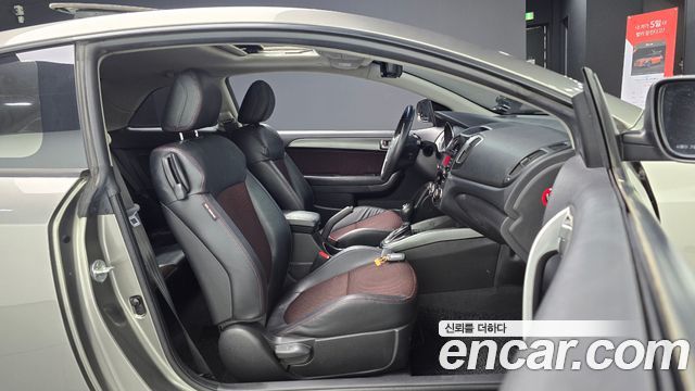 Kia Porte 2011 — photo 16