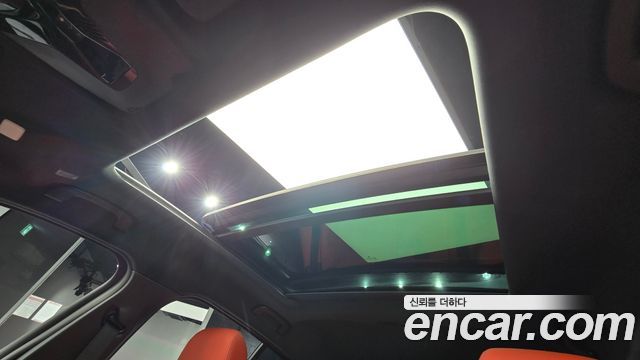BMW 1-Series 2021 — photo 23