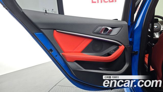 BMW 1-Series 2021 — photo 15