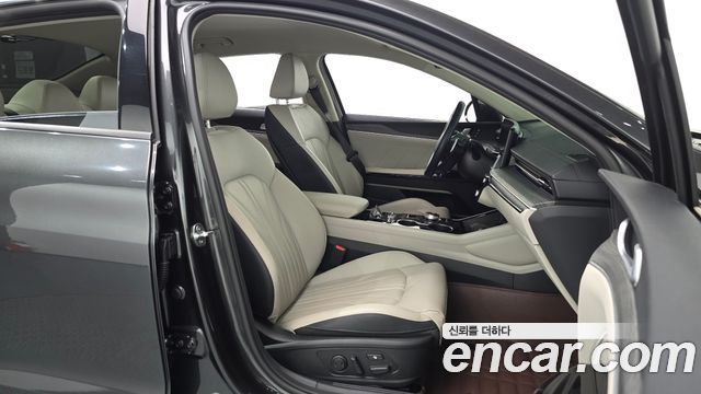 Kia K5 2024 — photo 11