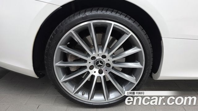 Mercedes-Benz E-Class 2021 — photo 5