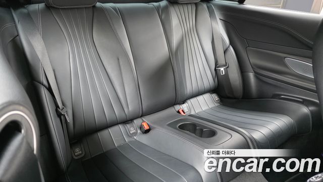 Mercedes-Benz E-Class 2021 — photo 17