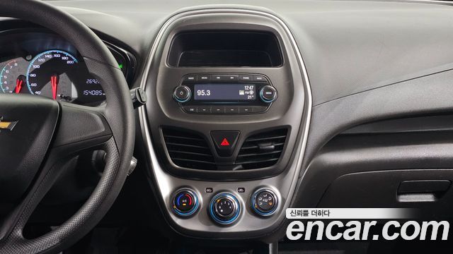 Chevrolet Korea Spark 2017 — photo 15