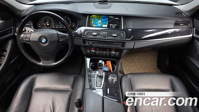 BMW 5-Series 2015 — photo 7
