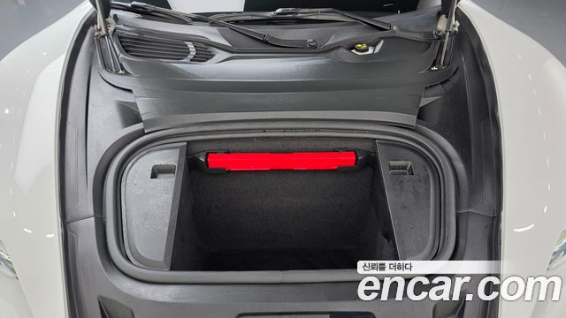 Porsche Taycan 2023 — photo 6