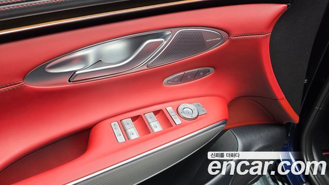 Genesis GV70 2025 — photo 23