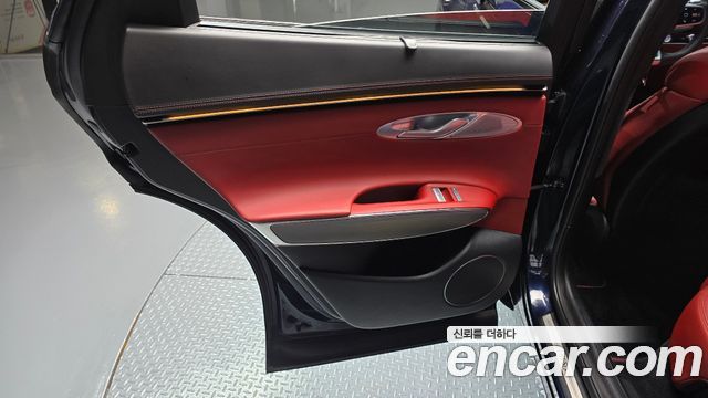 Genesis GV70 2025 — photo 15