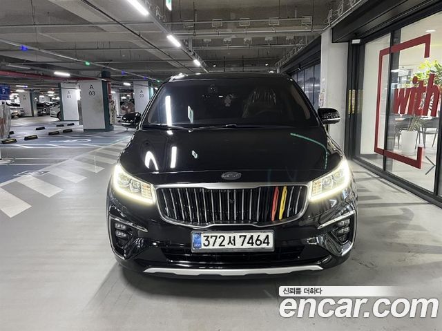 Kia Canival 2019 — photo 3