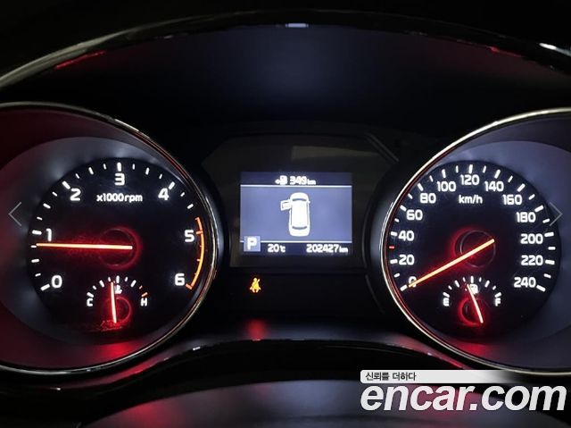 Kia Canival 2019 — photo 15