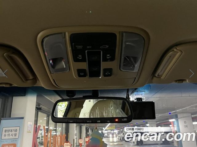 Kia Canival 2019 — photo 17