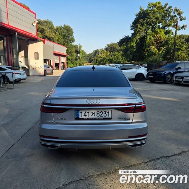Audi A8 2020 — photo 5