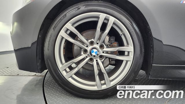 BMW 3-Series 2017 — photo 5