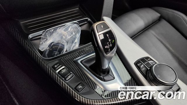 BMW 3-Series 2017 — photo 9