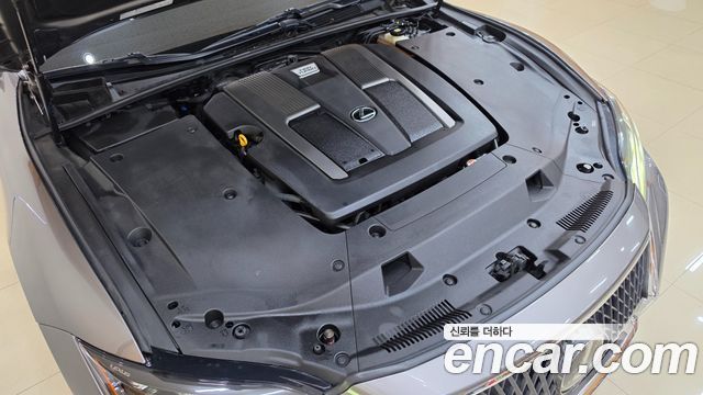 Lexus LS 2022 — photo 7