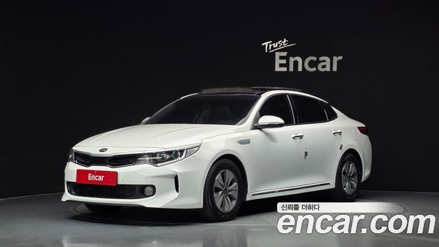 Kia K5 2017 — photo 1