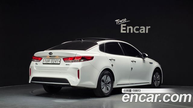 Kia K5 2017 — photo 2