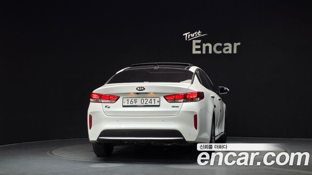 Kia K5 2017 — photo 4