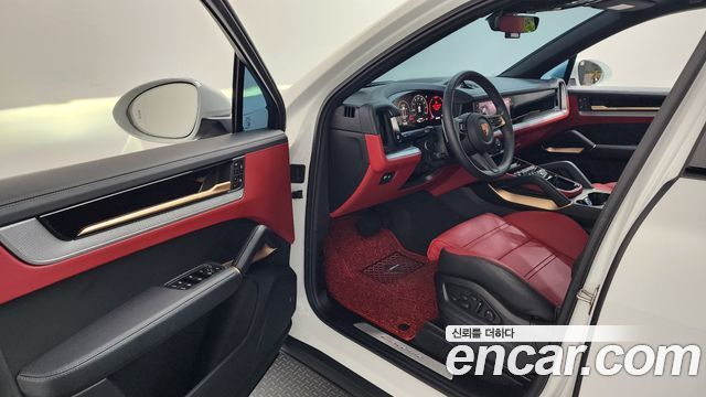 Porsche Cayenne 2026 — photo 13