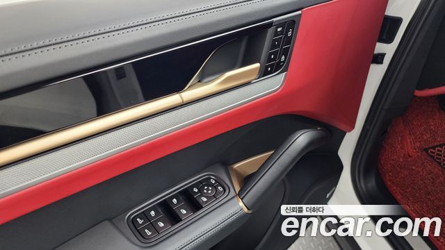 Porsche Cayenne 2026 — photo 23