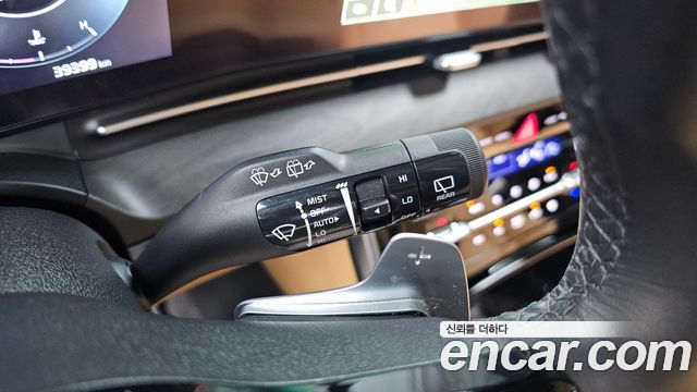 Kia Canival 2023 — photo 19