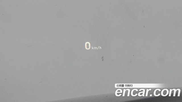 Genesis G70 2019 — photo 23