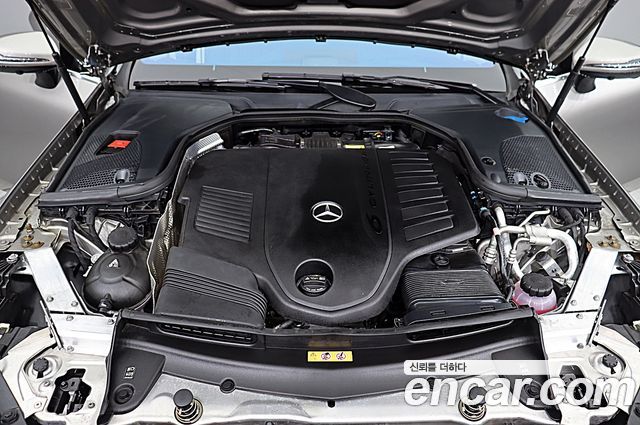 Mercedes-Benz CLS-Class 2022 — photo 9
