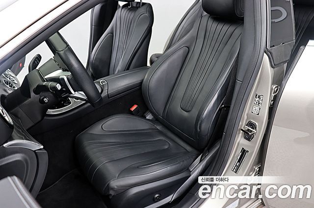 Mercedes-Benz CLS-Class 2022 — photo 10