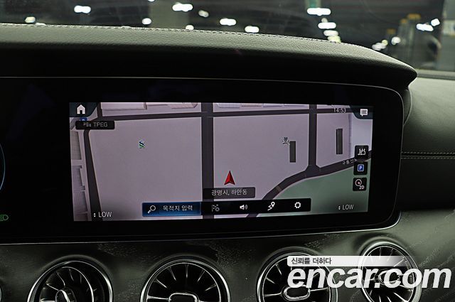 Mercedes-Benz CLS-Class 2022 — photo 19