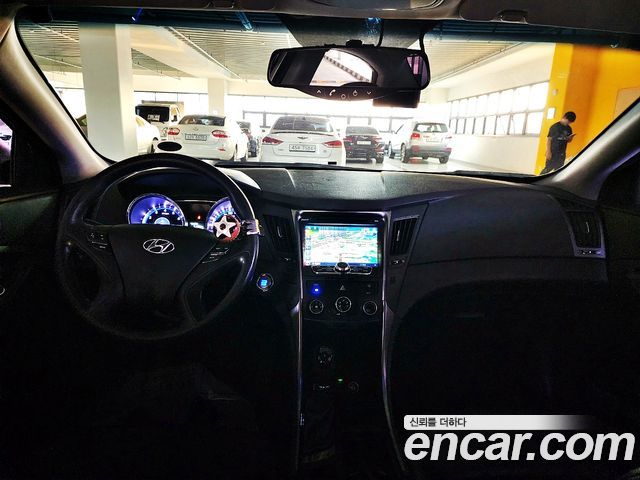 Hyundai Sonata 2014 — photo 7