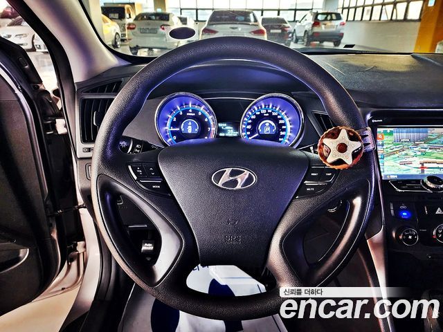 Hyundai Sonata 2014 — photo 12
