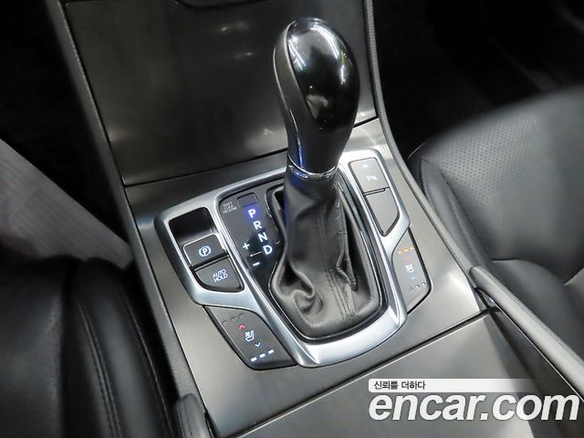 Hyundai Grandeur 2017 — photo 12