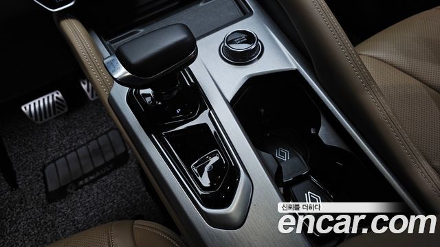 Renault Korea Grand Koleos 2025 — photo 12