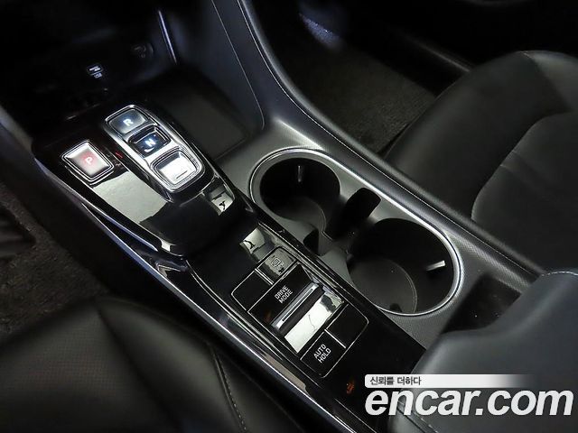 Hyundai Sonata 2020 — photo 12