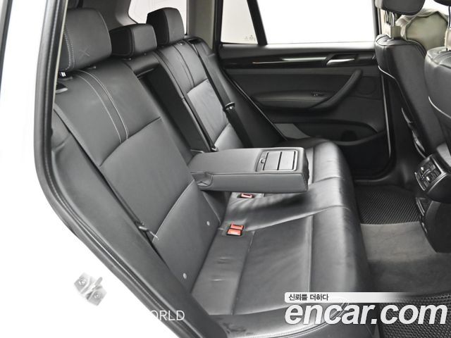 BMW X3 2015 — photo 12