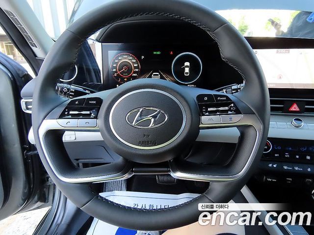 Hyundai AVANTE 2021 — photo 9