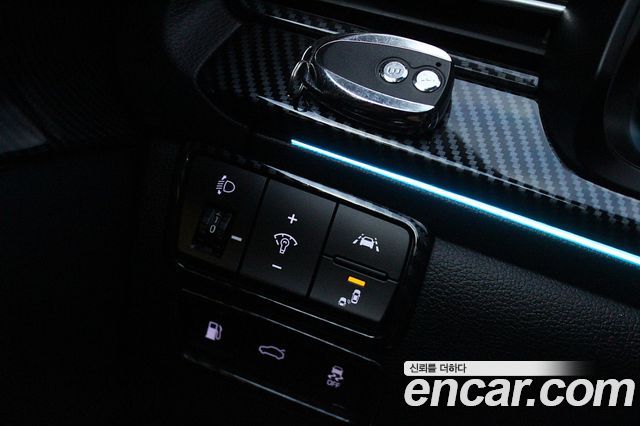 Kia K7 2020 — photo 10
