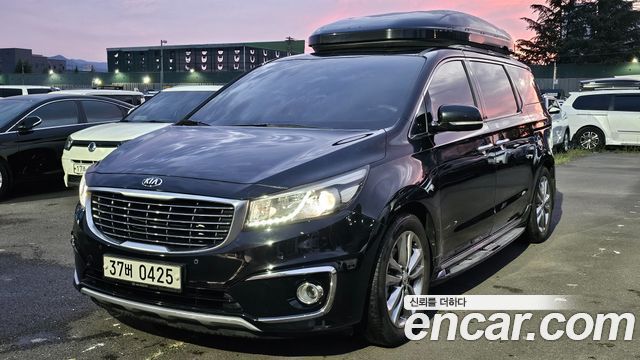 Kia Canival 2017 — photo 4