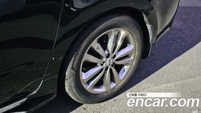 Kia Canival 2017 — photo 18