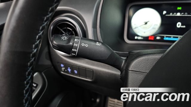 Hyundai Kona 2023 — photo 21