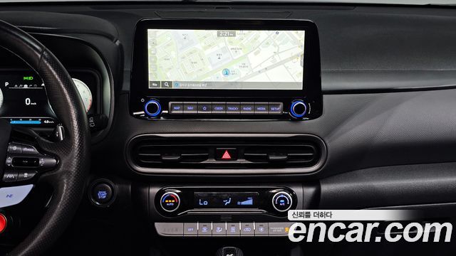 Hyundai Kona 2023 — photo 24