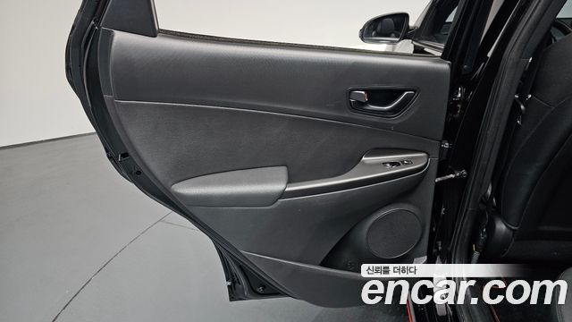 Hyundai Kona 2023 — photo 15