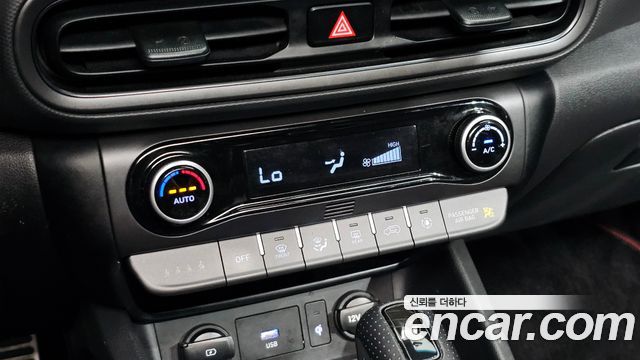 Hyundai Kona 2023 — photo 28