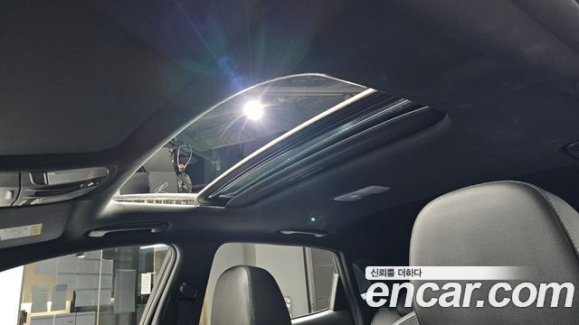 Hyundai Kona 2023 — photo 31
