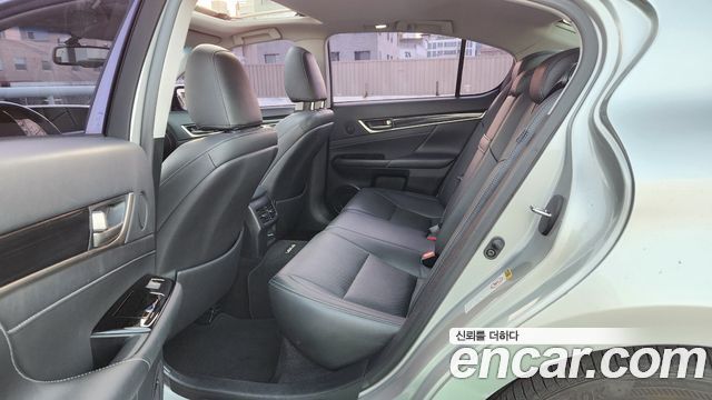 Lexus GS 2013 — photo 11